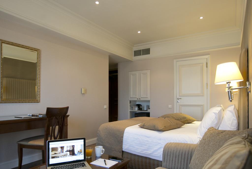 Junior Suite Acropolis View